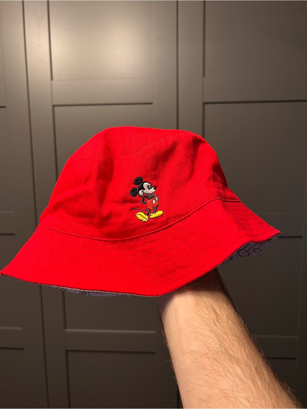 Mickey Mouse Bucket hat in red